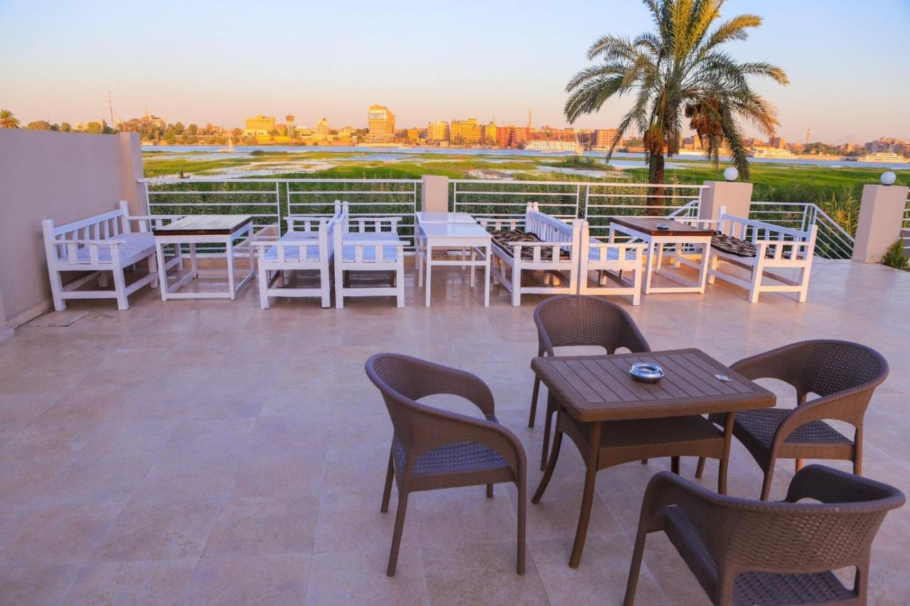 Royal Nile Villa - Pool View Apartment 1 Luksor Exterior foto