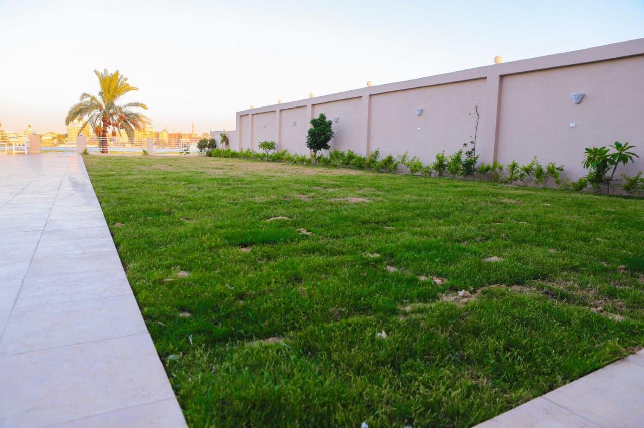 Royal Nile Villa - Pool View Apartment 1 Luksor Exterior foto