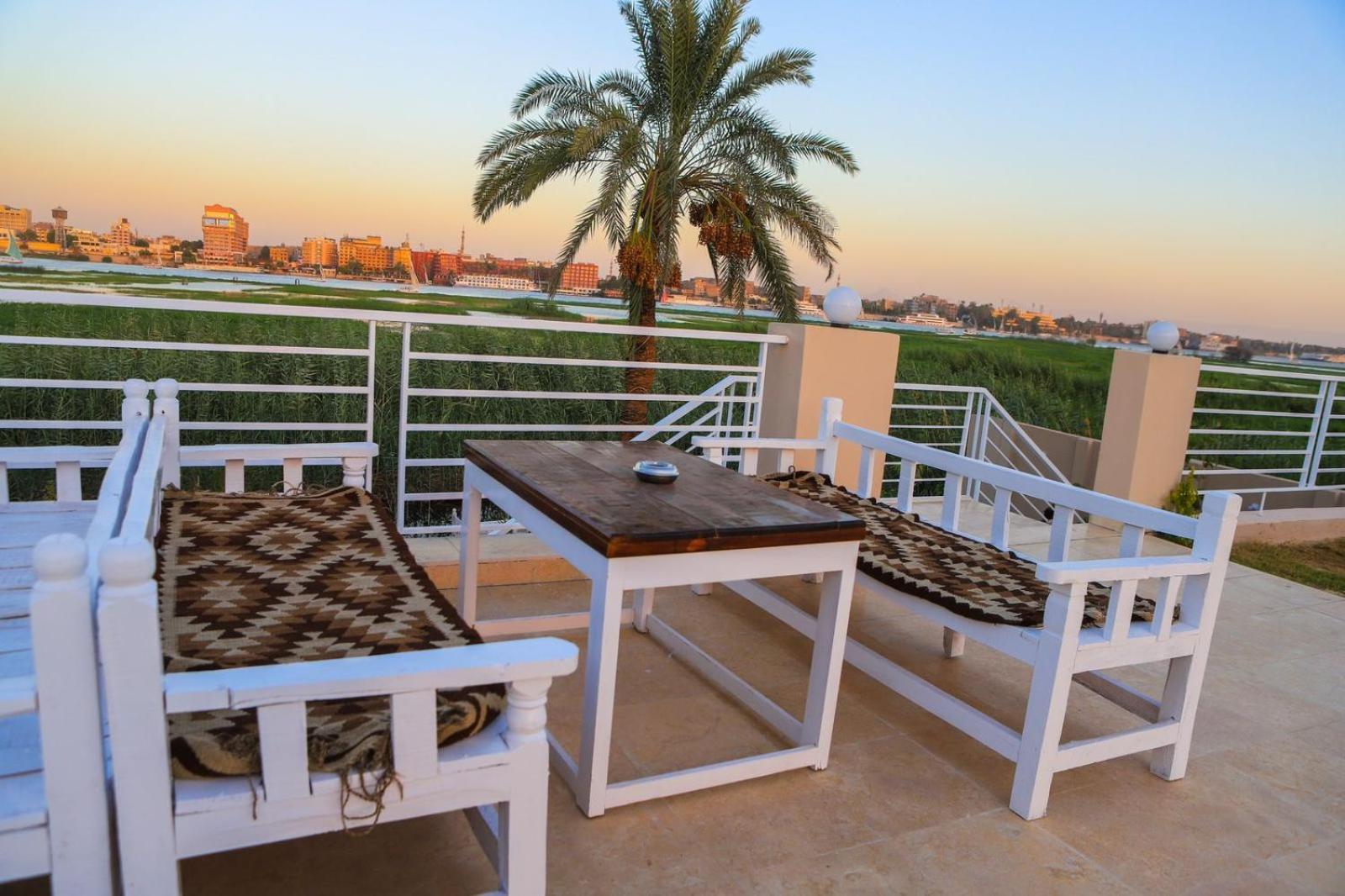 Royal Nile Villa - Pool View Apartment 1 Luksor Exterior foto