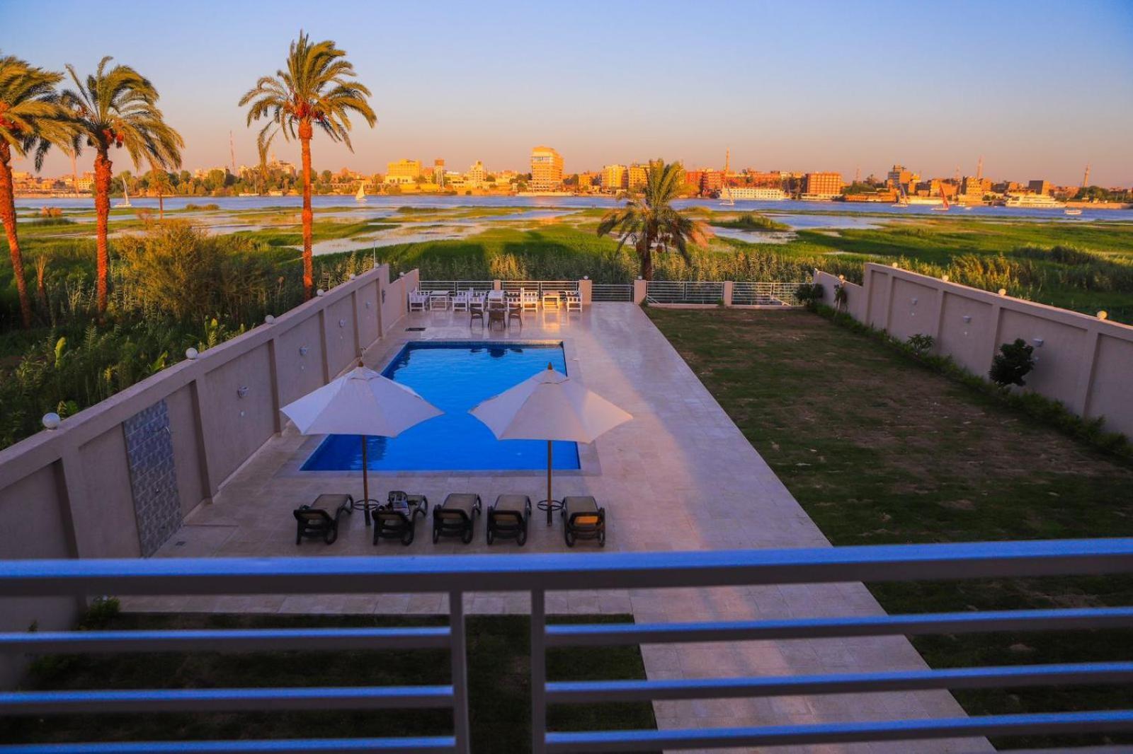 Royal Nile Villa - Pool View Apartment 1 Luksor Exterior foto